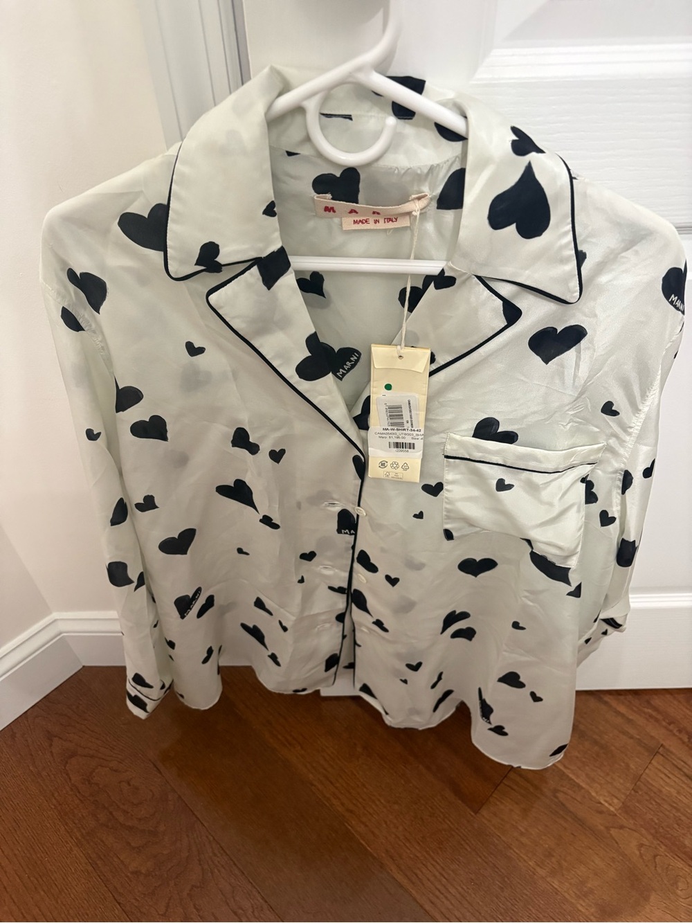 Marni White Satin Heart-Print Blouse with Black Piping - size 42- Large